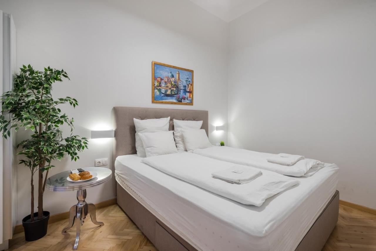 Tcb Regi Apartment Budapest Luaran gambar