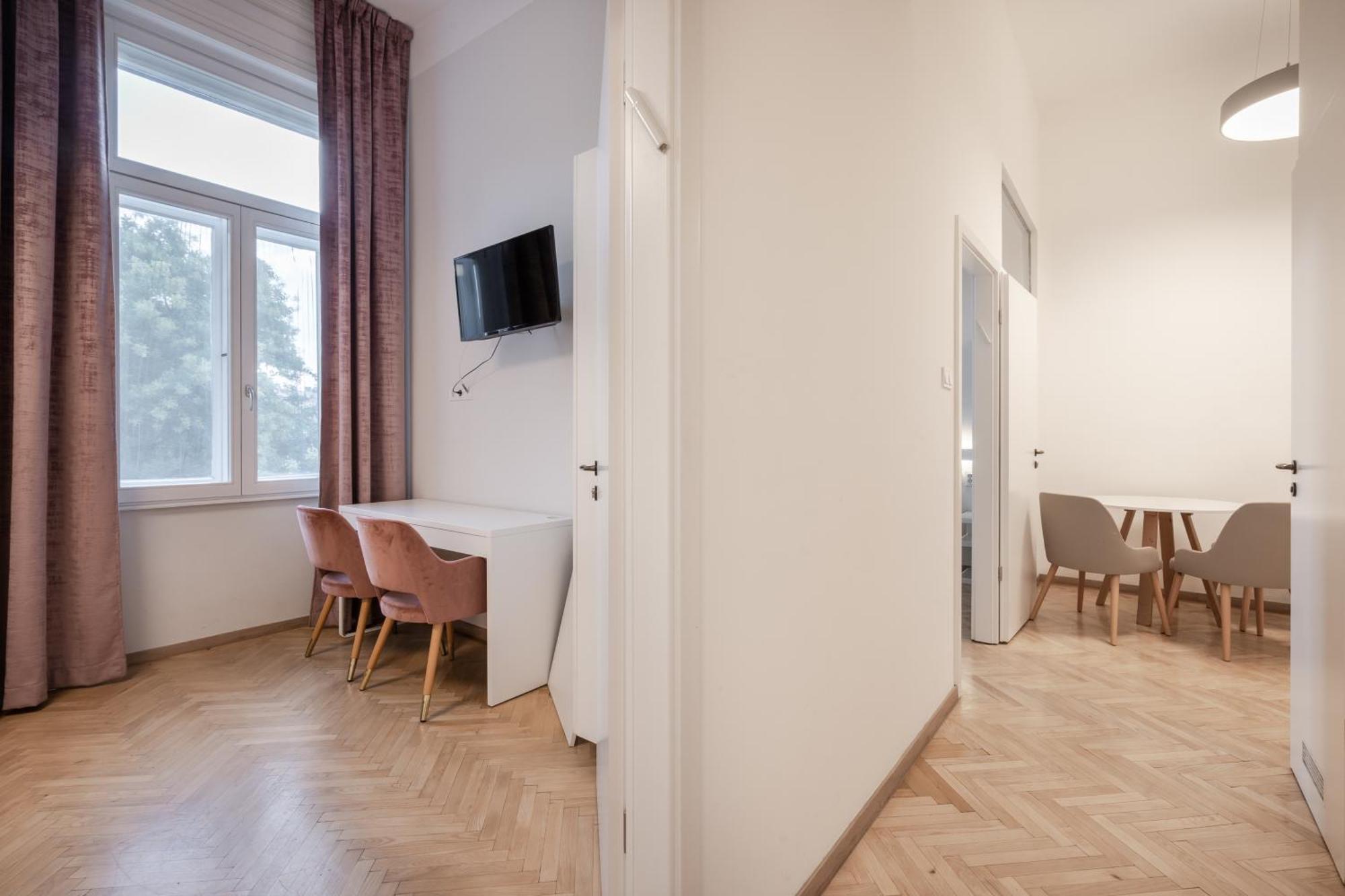 Tcb Regi Apartment Budapest Bilik gambar