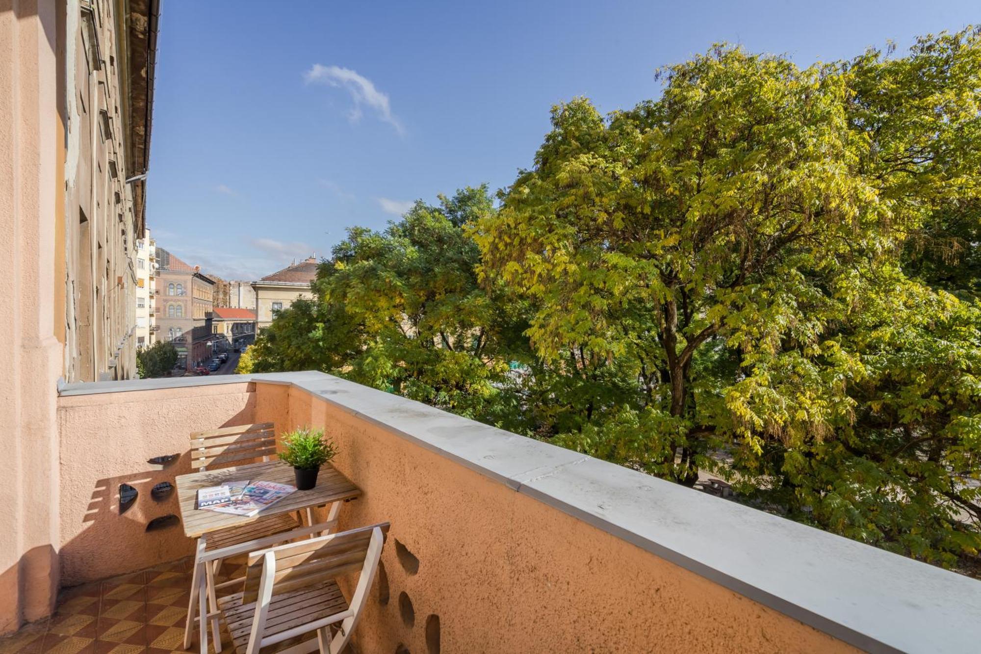 Tcb Regi Apartment Budapest Bilik gambar